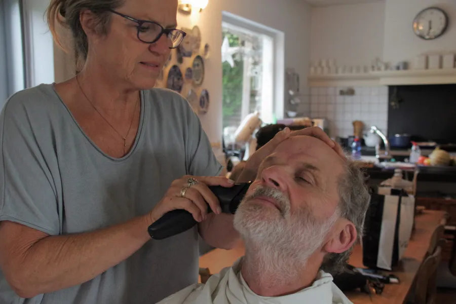 Kapper aan huis meneer