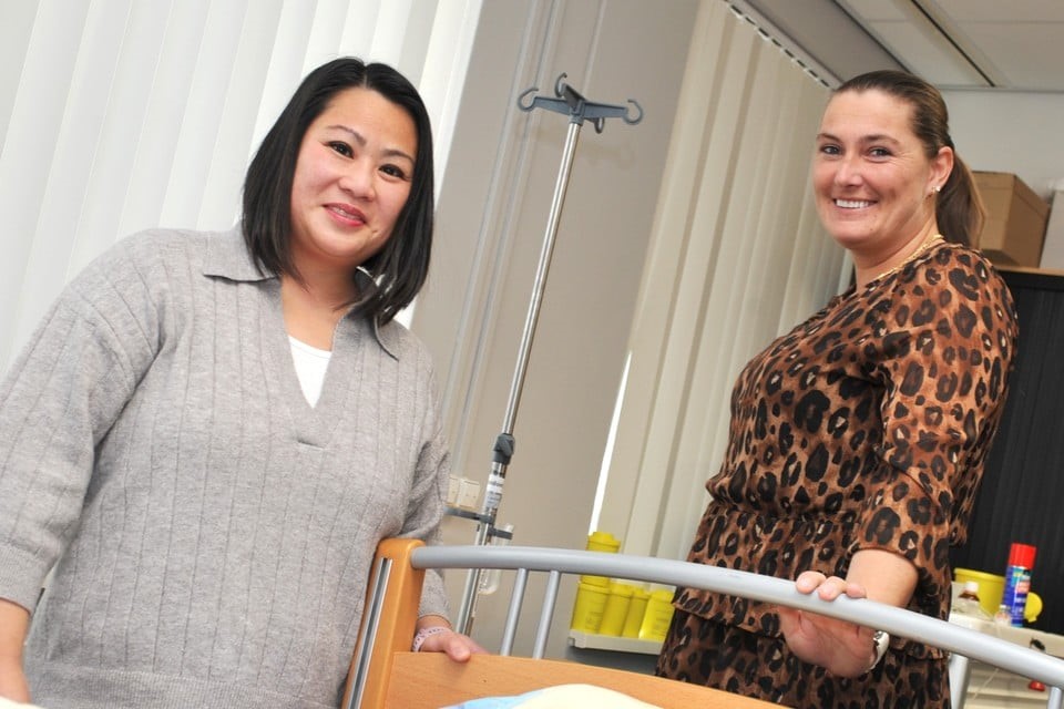 ViVa! medewerkers Yun Lam en Sharon de Graaf